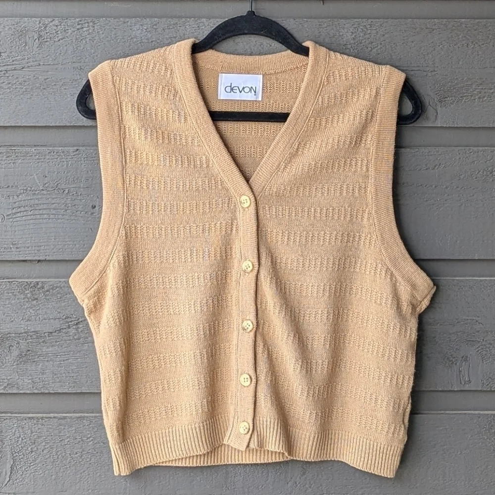 VTG 70s Devon Camel Tan Knit Sweater Vest Size Large